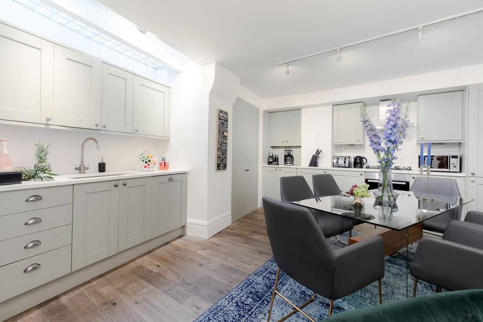 Апартаменты Rare Find Off Oxford St! Soho 5Bed Design House For Xxl Groups Лондон Экстерьер фото