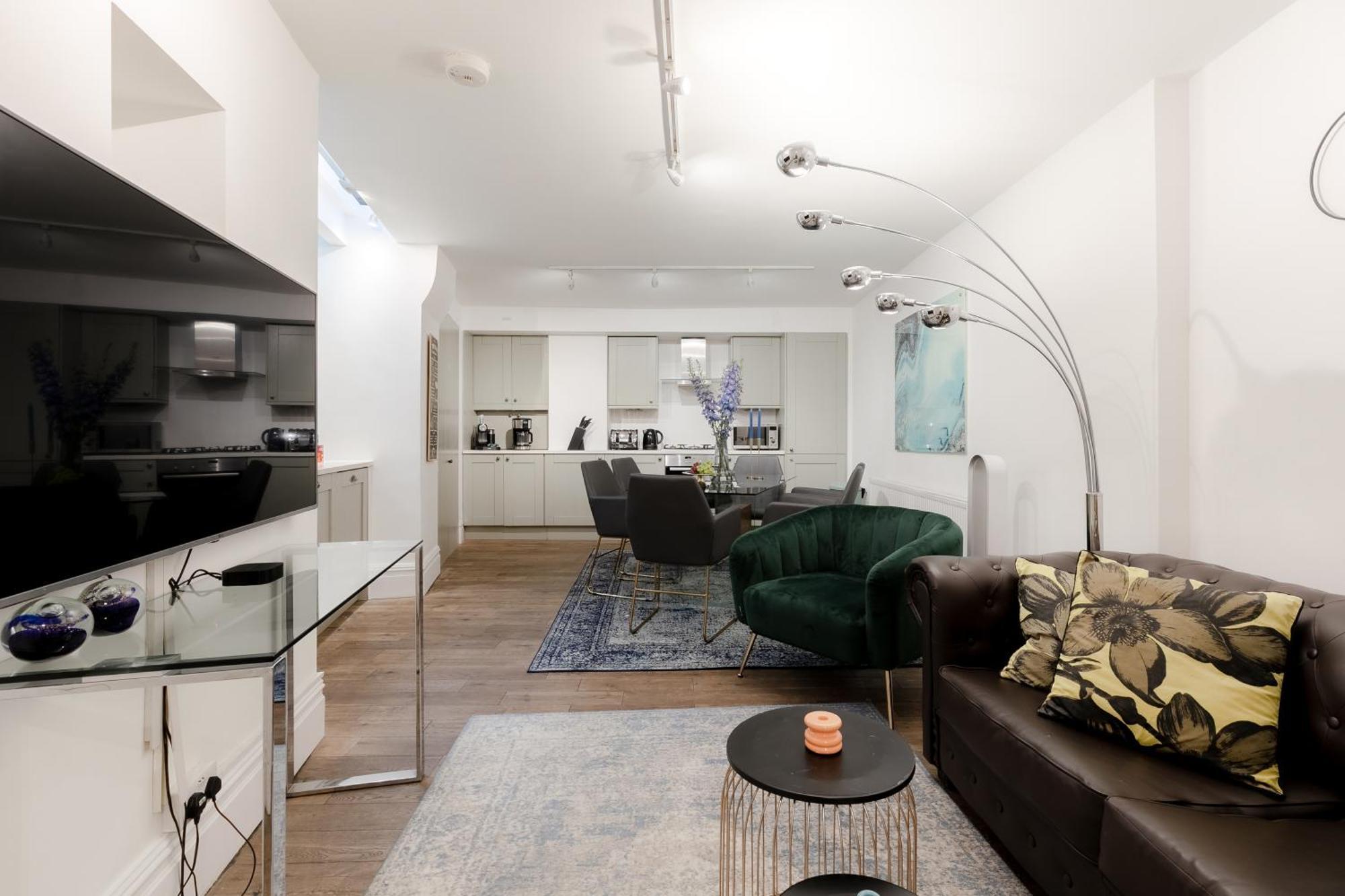 Апартаменты Rare Find Off Oxford St! Soho 5Bed Design House For Xxl Groups Лондон Экстерьер фото